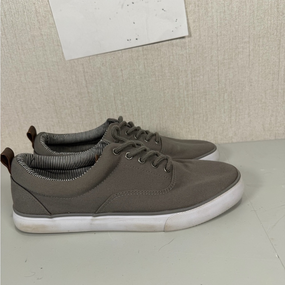 Goodfellow & Co Mens  Brady Gray Textile Low‎ Lace Up Size 8 Sneakers